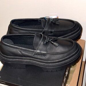 Women’s Chuck Taylor Converse Loafers